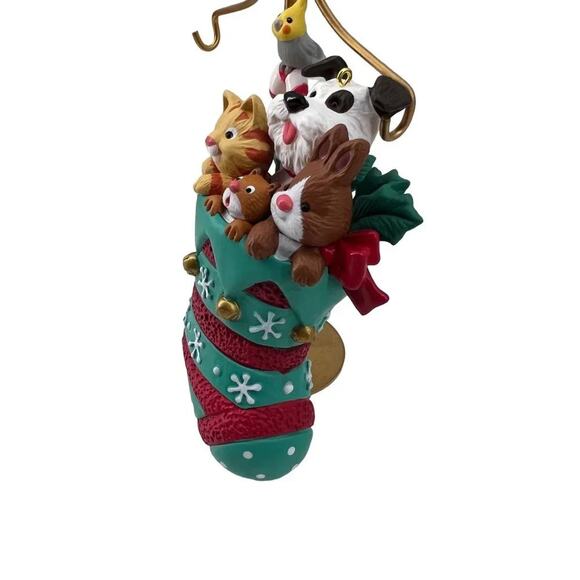 Hallmark 2021 Stocking Stuffers First in Series Animals - Picture 2 of 7